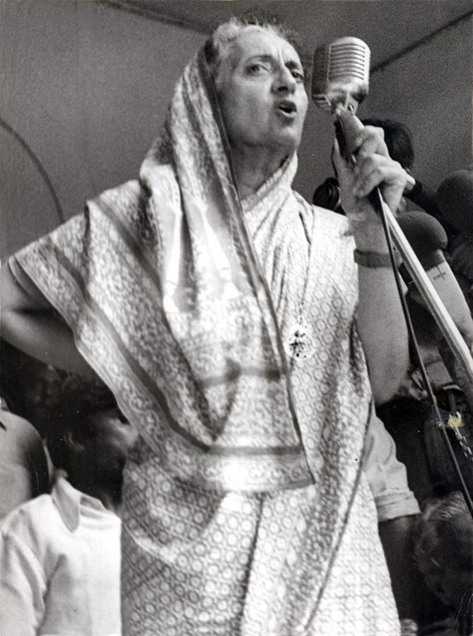 Indira Gandhi on the campaign trail