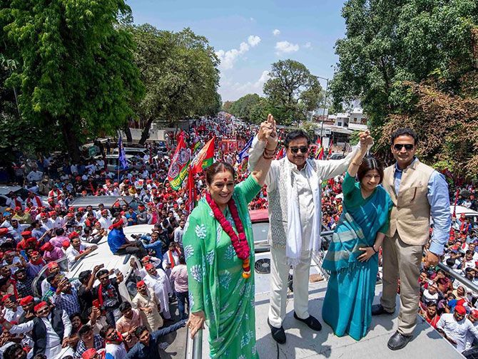 Shatrughan Sinha and Poonam Sinha in a road show in Lucknow