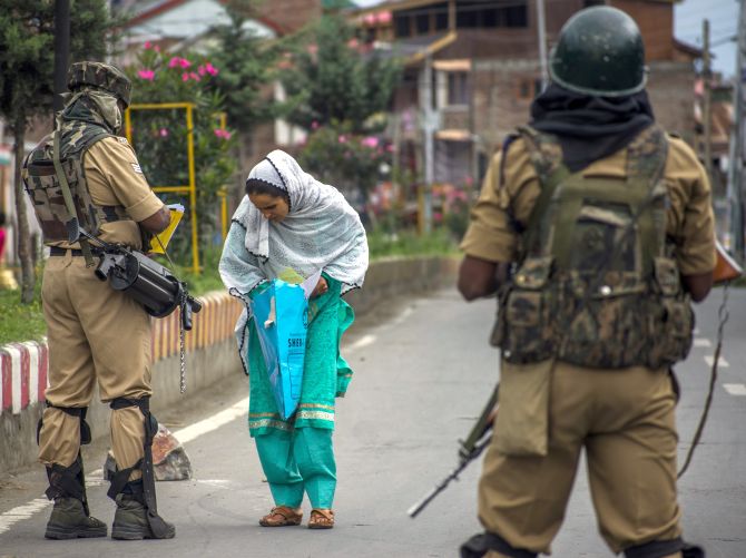 Image result for Kashmiri women under fear"