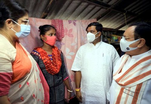 BJP's Locket Chatterjee and JP Nadda meet a BJP worker's family