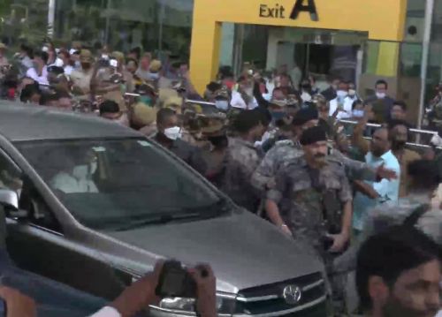 Rahul Gandhi leaves Lucknow airport