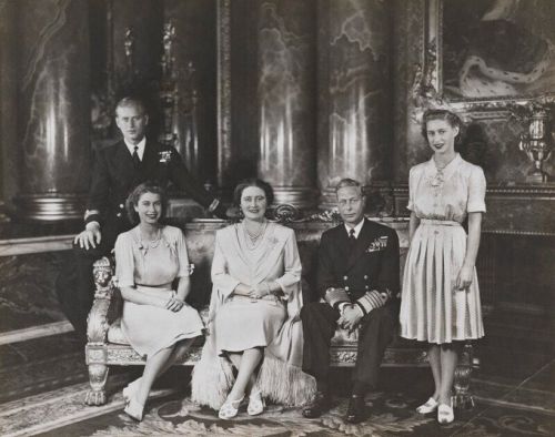 Elizabeth with her husband Phillip, father King George VI, mother Queen Elizabeth The Queen Mother and sister Princess Margaret.