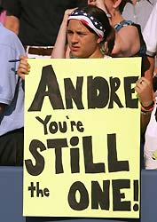Fans cheer for Andre Agassi