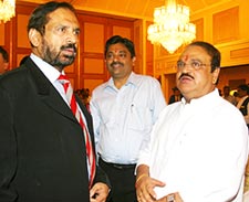 Suresh Kalmadi and Chaggan Bhujbal at the launch