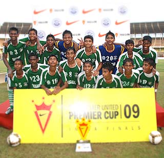 The victorious Salgaocar team