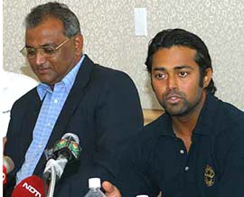 Leander Paes with father Dr. Vece Paes