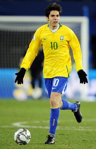 Kaka of Brazil controls the ball during his team's Confederations Cup final against the US