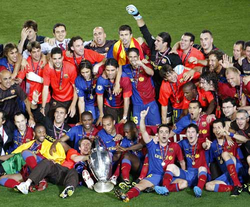 Barcelona players celebrate winning the Champions League final