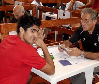 Vijender Singh gets his documents checked