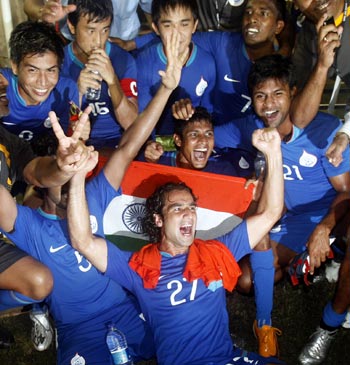 Indian players celebrate winning the Nehru Cup