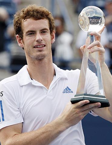 Andy Murray with the winners trophy in Toronto