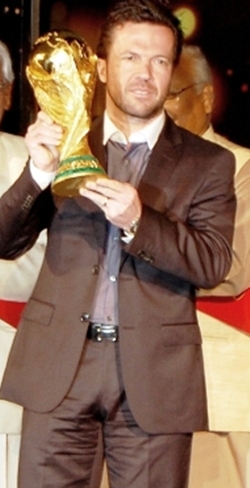 Lothar Mattheus with the World Cup in Kolkata