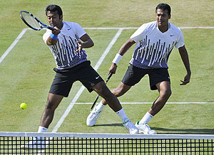 Paes and Bhupathi in the final against the Bryans