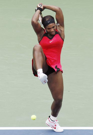 Serena Williams returns to Ana Ivanovic