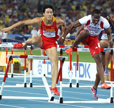 World+athletics+2011+dayron+robles+disqualified