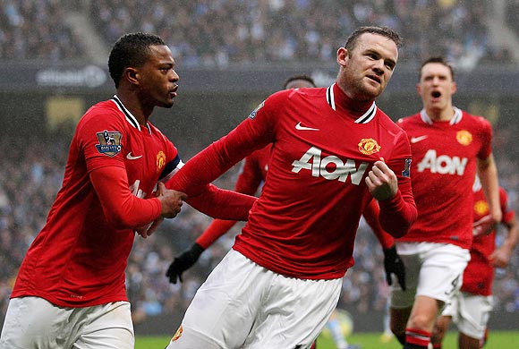 Wayne Rooney of Manchester United celebrates