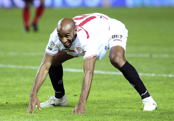Sevilla's Frederic Kanoute reacts during the Spanish First Division soccer match against Real Mallorca at Ramon Sanchez Pizjuan stadium in Seville