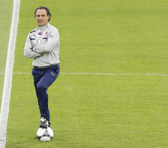 Italy's coach Cesare Prandelli attends a training session during the Euro 2012 at Cracovia Stadium in Krakow