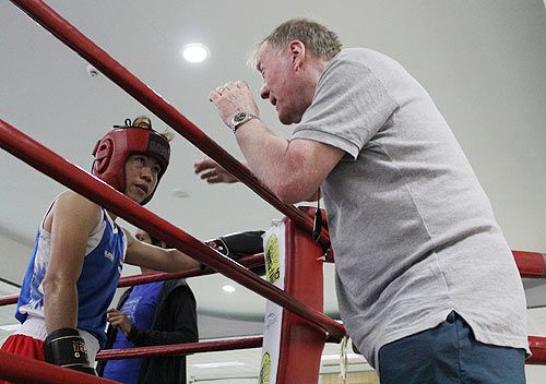  Mary Kom is all ears for veteran trainer Charles Atkinson
