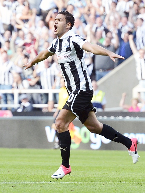 Newcastle United's Hatem Ben Arfa celebrates after scoring against Aston Villa