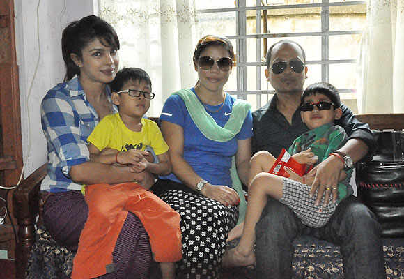 Priyanka Chopra with Mary Kom and her family
