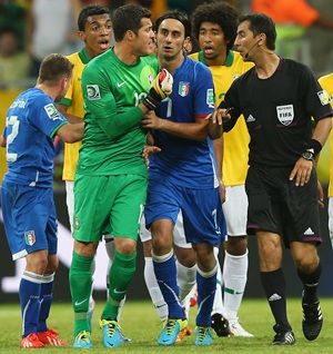 Confederations Cup: Referee admits to mistake with Italy goal