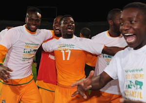 Ivory Coast get past Senegal to reach World Cup