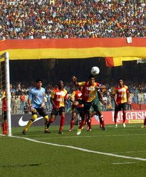 East Bengal team and supporters