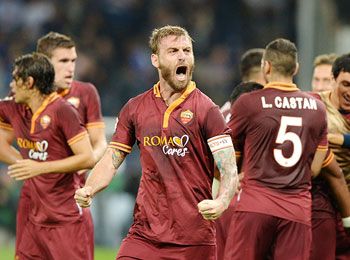 Daniele De Rossi of AS Roma celebrates