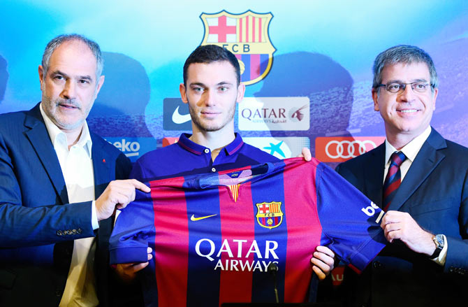 FC Barcelona Sport Director Andoni Zubizarreta (left) and FC Barcelona Vice-President Jordi Mestre as Thomas Vermaelen is unveiled as a new player for FC Barcelona at the Camp Nou stadium on Sunday