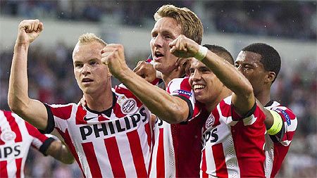 PSV Eindhoven players celebrate