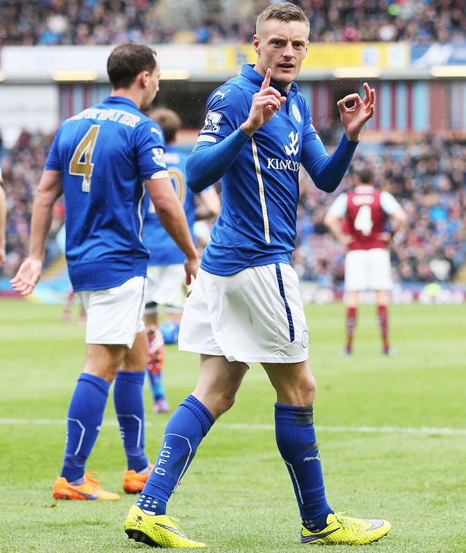 Jamie Vardy of Leicester City celebrates