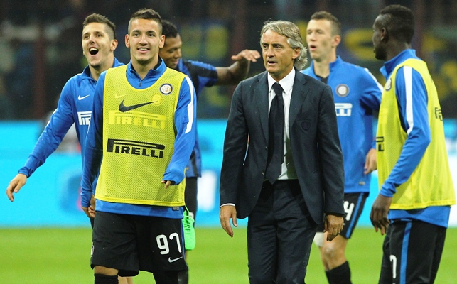 FC Internazionale Milano coach Roberto Mancini celebrates a Serie A victory 