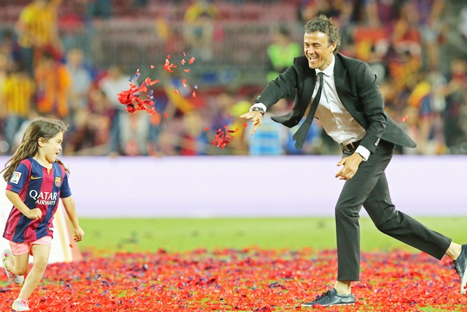  Barcelona coach Luis Enrique celebrates