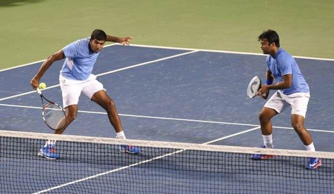 India's Rohan Bopanna (left) and Leander Paes