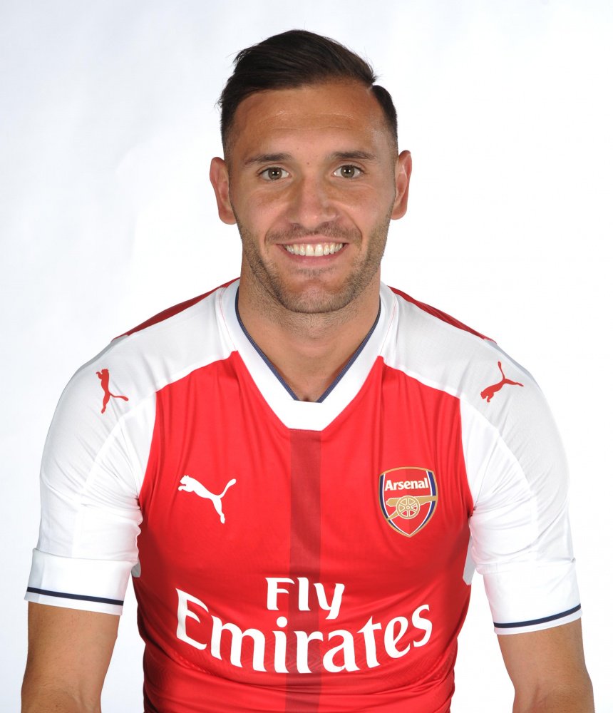 Arsenal sign Spanish striker Perez - Rediff.com Sports