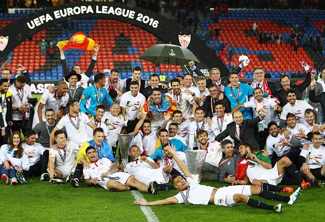 Sevilla players celebrate