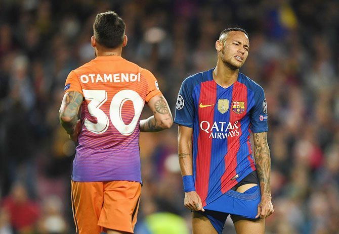 FC Barcelona's Neymar reacts after missing a penalty