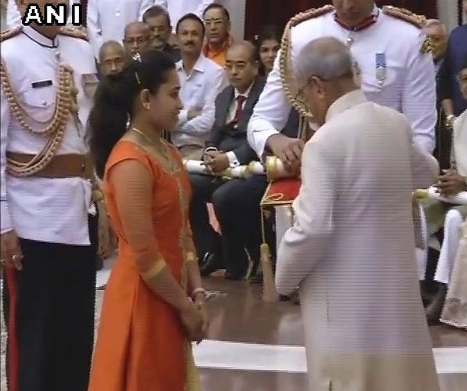 Gymnast Dipa Karmakar receives the Padma Shri from President Pranab Mukherjee on Thursday