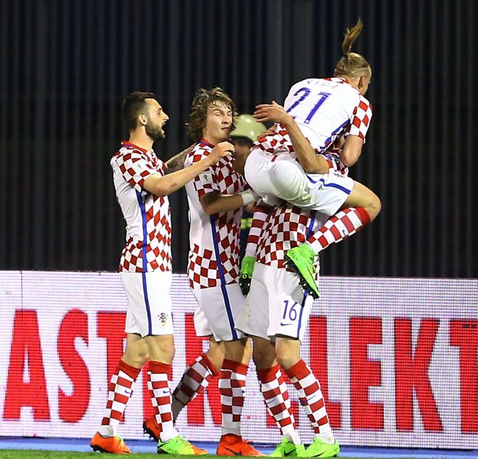 Croatia's players celebrate after Nikola Kalinic scored a goal against Ukraine on Friday, March 23