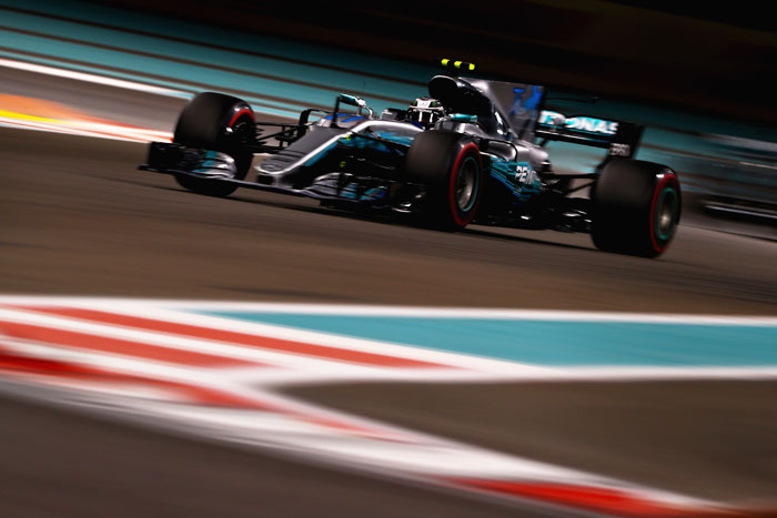Valtteri Bottas driving the (77) Mercedes AMG Petronas F1 Team Mercedes F1 WO8 races on track during the Abu Dhabi Formula One Grand Prix at Yas Marina Circuit in Abu Dhabi on Sunday