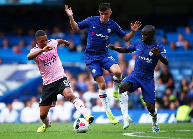 Leicester City's Youri Tielemans vies with Chelsea's Mason Mount and N'Golo Kante