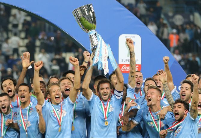 Lazio's Senad Lulic and teammates celebrate winning the Italian Super Cup after defeating Juventus at the King Saud University Stadium in Riyadh, Saudi Arabia on Sunday