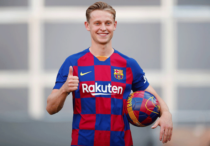 With his precise passing and energetic press in defence, the 22-year-old Frenkie de Jong the perfect midfielder for Barcelona’s unique style