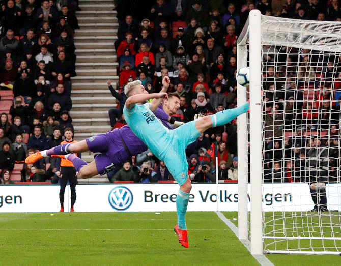  Newcastle United's Paul Dummett clears the ball from the goal line during the English Premier Leage match against AFC Bournemouth at Vitality Stadium, Bournemouth, Britain, on Saturday, March 16