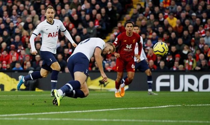 Harry Kane puts Tottenham ahead with an opportunist effort.