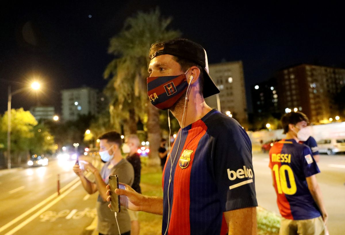 Fans outside the Camp Nou