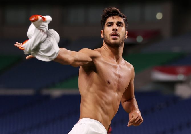 Marco Asensio celebrates after scoring the match-winner for Spain in extra-time in the Olympics men's football semi-final against Japan at Saitama Stadium in Saitama, Japan, on Tuesday. 