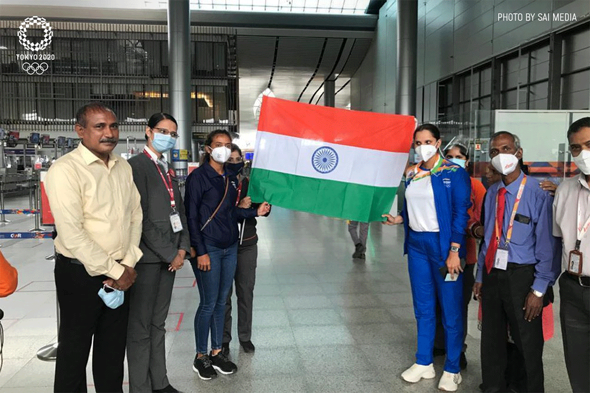 Sania Mirza and Ankita Raina before departing for Hyderabad