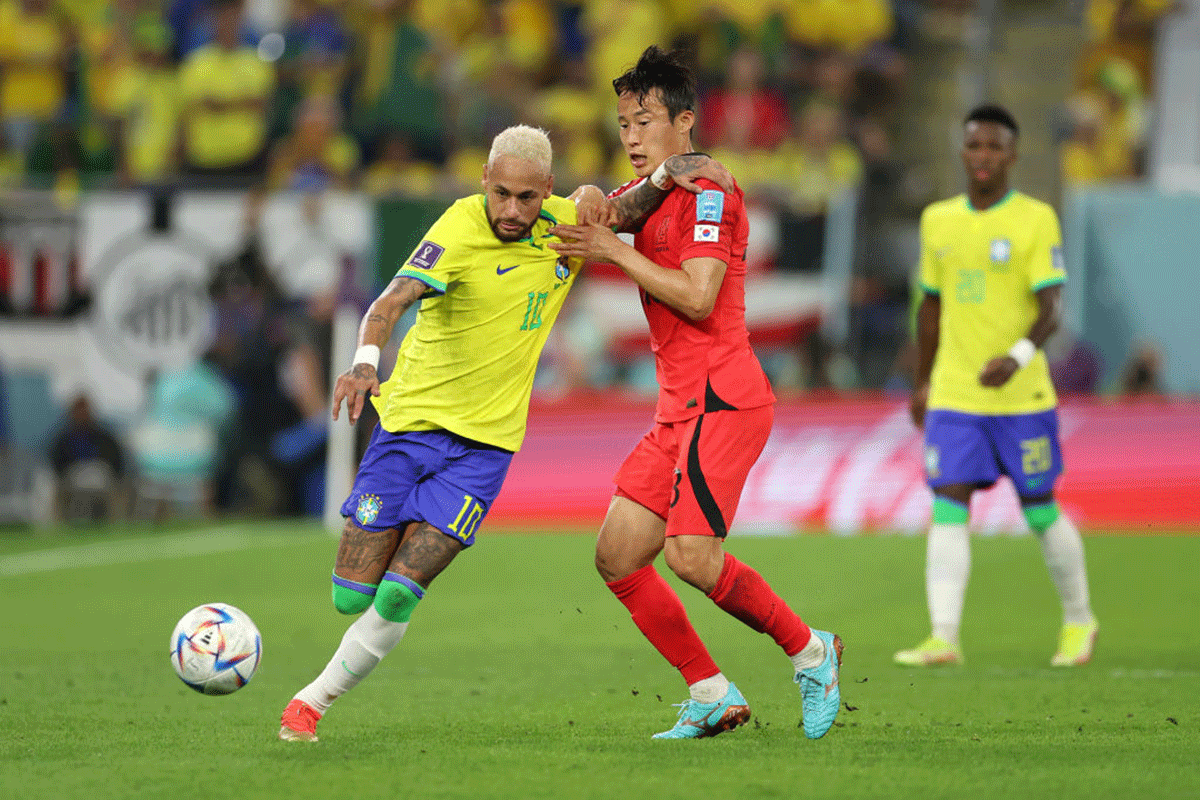 Brazil's Neymar is challenged by Jounho Son